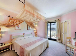 Grand Hotel Smeraldo Beach