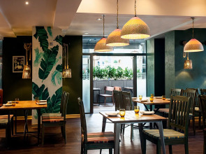 Hilton Dubai The Walk