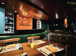 Rawi Warin Resort and Spa