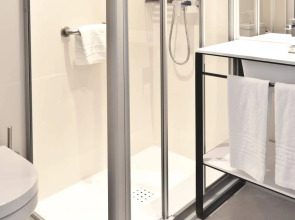 Апартаменты Ryans Ibiza - Adults Only