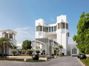 Raffles Al Areen Palace Bahrain