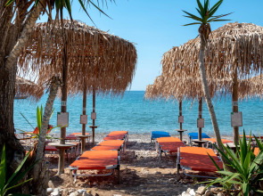 The Grove Seaside Hotel