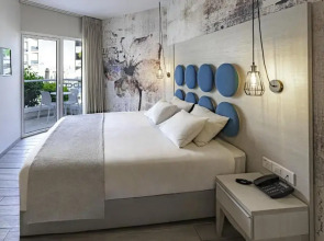 Vangelis Hotel & Suites