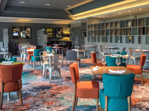 DoubleTree by Hilton Edinburgh Airport