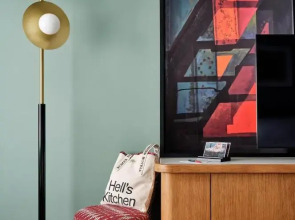 Romer Hell's Kitchen