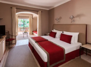 JAZ Makadi Oasis Resort