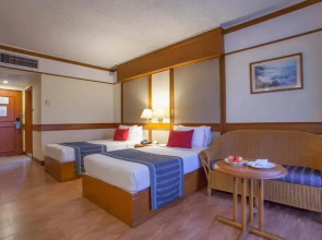 Cholchan Pattaya Beach Resort