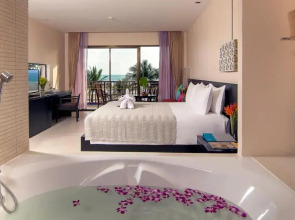 Отель Apsara Beachfront Resort and Villa 