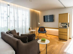 Отель Ad Lib Bangkok