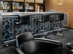 Отель AC Som by Marriott