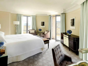 Отель Four Seasons Hotel Baku