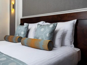 Grand Hotel International