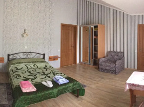 Натали (Балаклава)