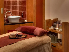 Отель Radisson Blu Latvija Conference & Spa