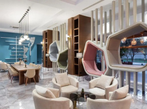 Nirvana Cosmopolitan