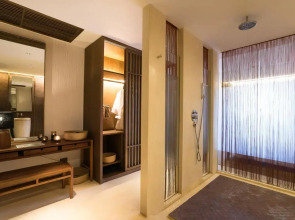 Hansar Samui Resort & Spa