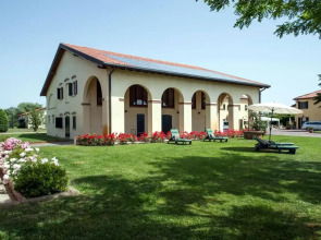 Hotel Venice Resort Airport