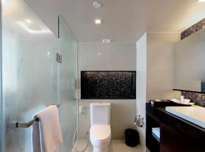 Le Meridien Phuket Beach Resort