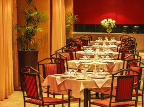 Отель JAZ Neo Ivory