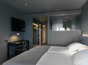 Отель Barcelona Princess 