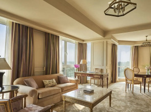 Отель Four Seasons Cairo at First Residence