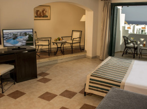 Отель Jaz Neo Naama Bay