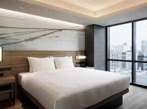 Отель Courtyard Osaka Honmachi by Marriott