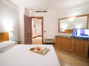 SHG Hotel De La Ville