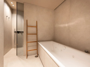 The Hotel Villa Real