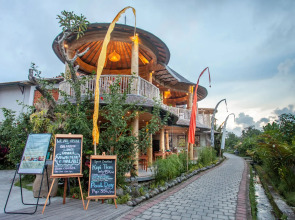 Отель Arya Arkananta Resort and Spa