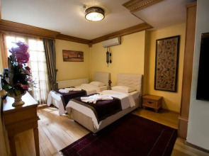 Sultan Corner Suites