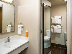 Yavapai Lodge - West & East