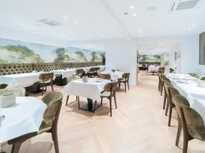 Grand Hotel Normandy by CW Hotel Collection