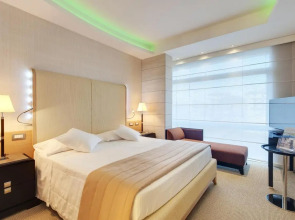 Precise House Mantegna Roma