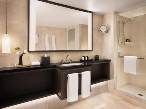 Four Seasons Hotel Sydney