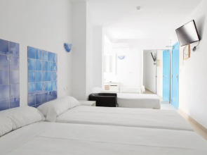 Отель Málaga Eliseos