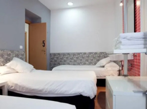 Hostal Nitzs Bcn