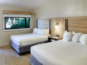 Yavapai Lodge - West & East