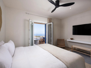 Bios Santorini Vegan - Vegetarian Boutique Hotel 