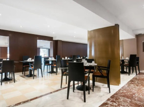 Отель Gran Barcino 