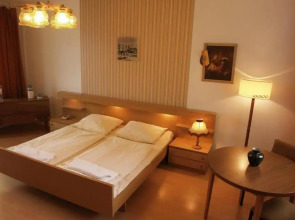 OSTEL - Das DDR Hostel