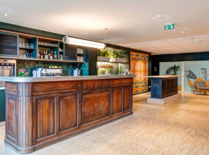 B&B Home Paris Mairie de St Ouen