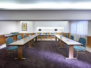 Отель Exe Majestic