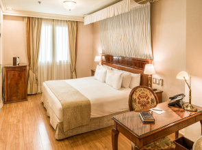 Melia Recoleta Plaza