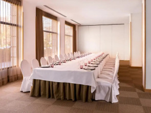 Hotel Acta Piramides