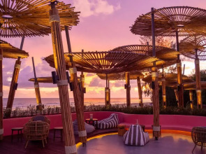 Отель Apsara Beachfront Resort and Villa 