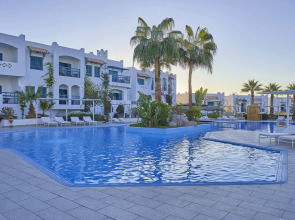 Отель Jaz Neo Naama Bay