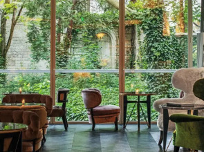 Hôtel de Berri Champs-Élysées, a Luxury Collection Hotel