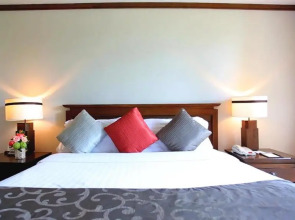 Nora Buri Resort & Spa