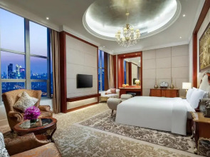 Отель Crowne Plaza Shenzhen Futian by IHG